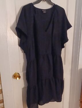 Chic Black Tiered Flutter-Sleeve Dress